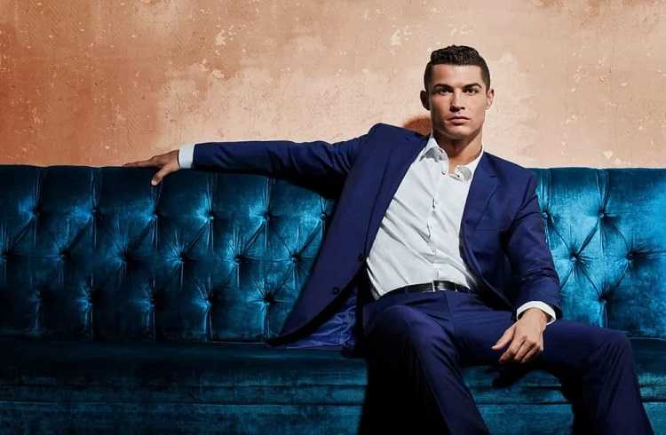 Ronaldo là gương mặt đại diện cho nhiều thương hiệu